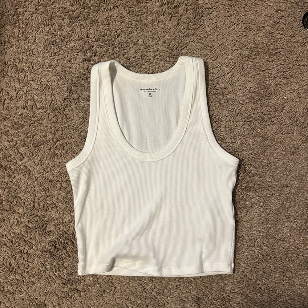 Abercrombie & Fitch Classic White Tank Top Cropped